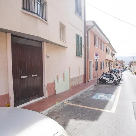 Carola's - Goelba * 费拉约港